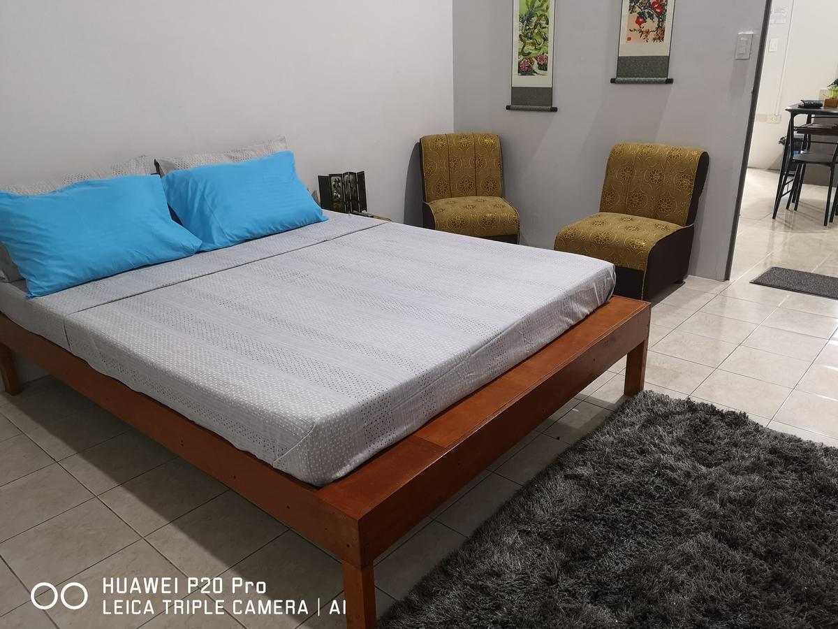 Moonstone: Comfy 1Br Unit Apartman Olongapo Kültér fotó